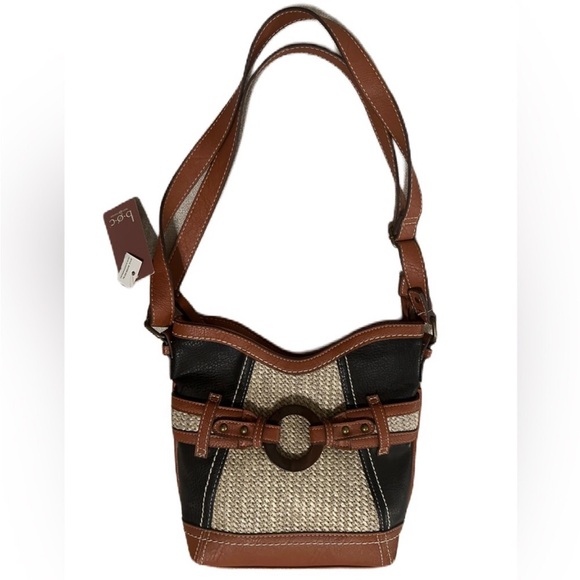 b.o.c. Handbags - NWT b.o.c. Born Brown and Cream Woven Bucket Shoulder Bag with Leather Trim